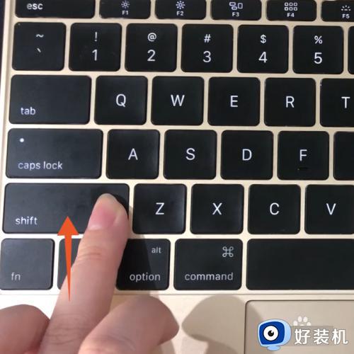 mac大写字母怎么切换_苹果mac大写键盘怎么开