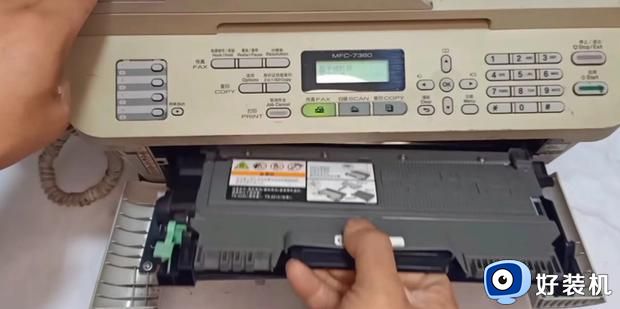打印机粉盒怎么加粉_打印机墨盒怎么加墨粉图解