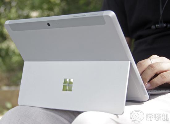 微软Surface GO如何设置U盘第一启动项_Surface GO进入bios设置U盘启动的步骤